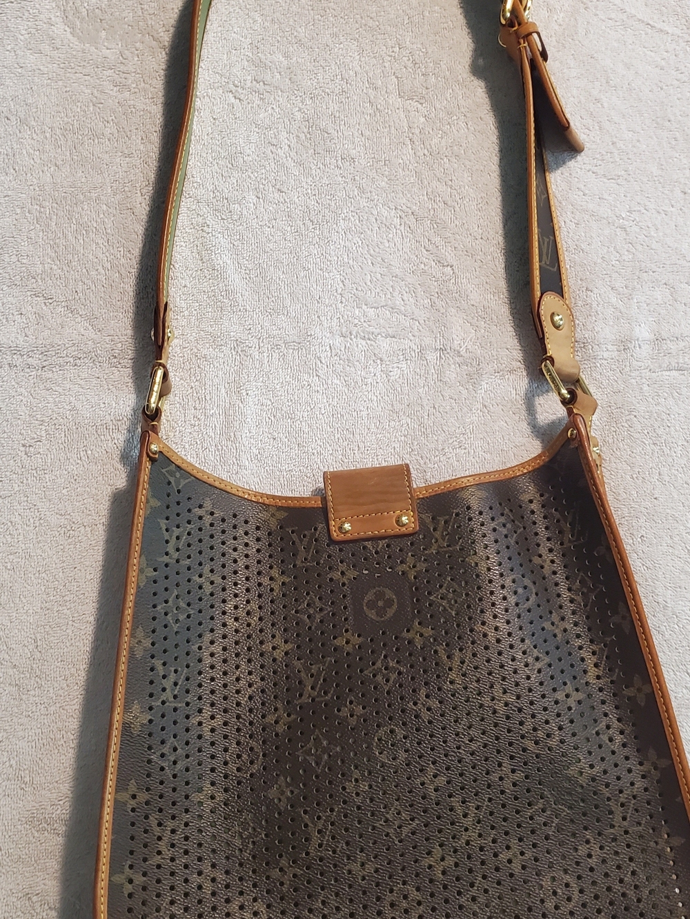 Louis Vuitton Brown & Green Perforated Monogram Shoulder Bag - Picture 2 of 12